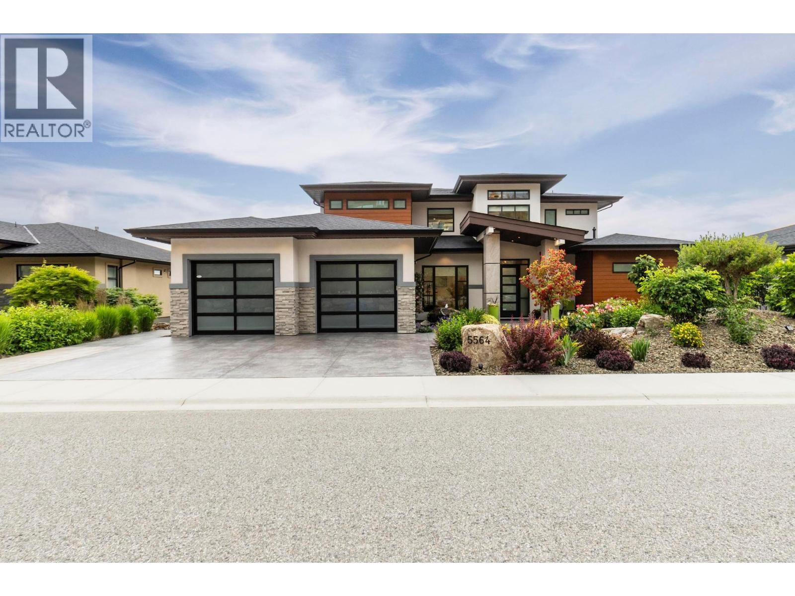 5564 Upper Mission Drive Kelowna Photo 13