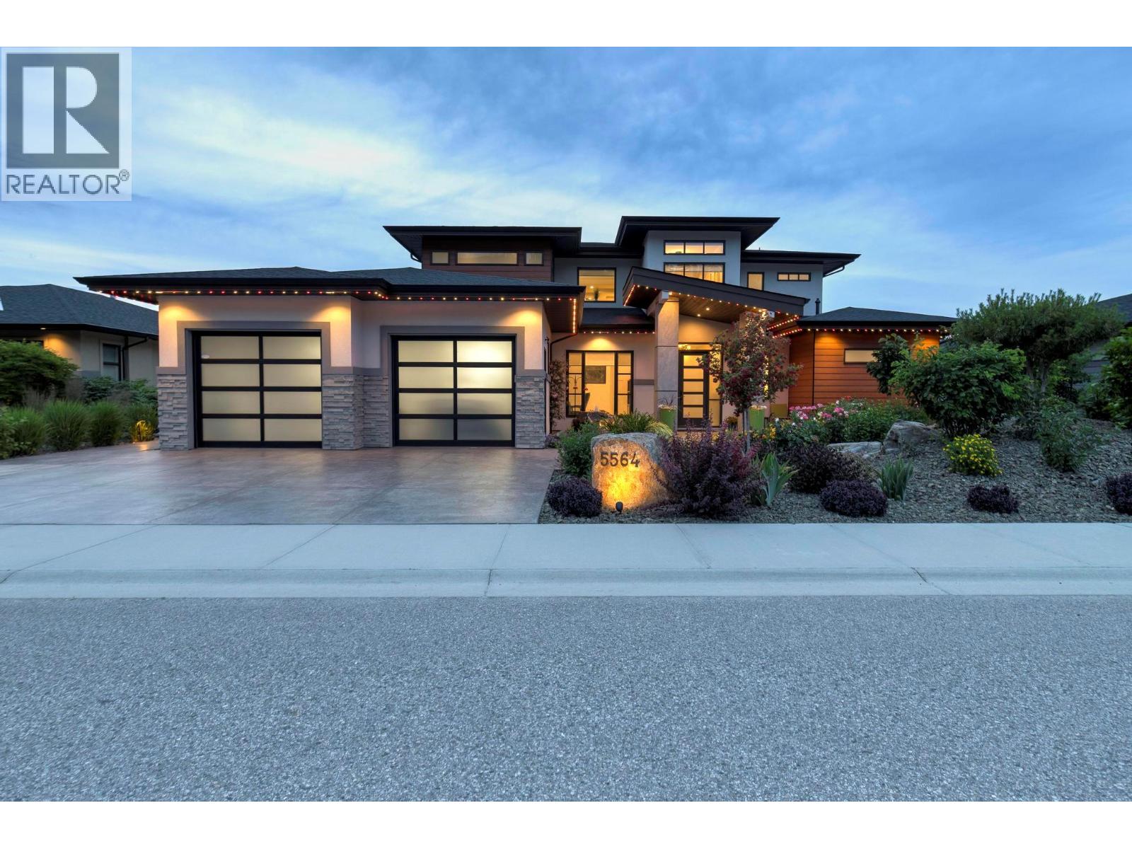 5564 Upper Mission Drive Kelowna Photo 3