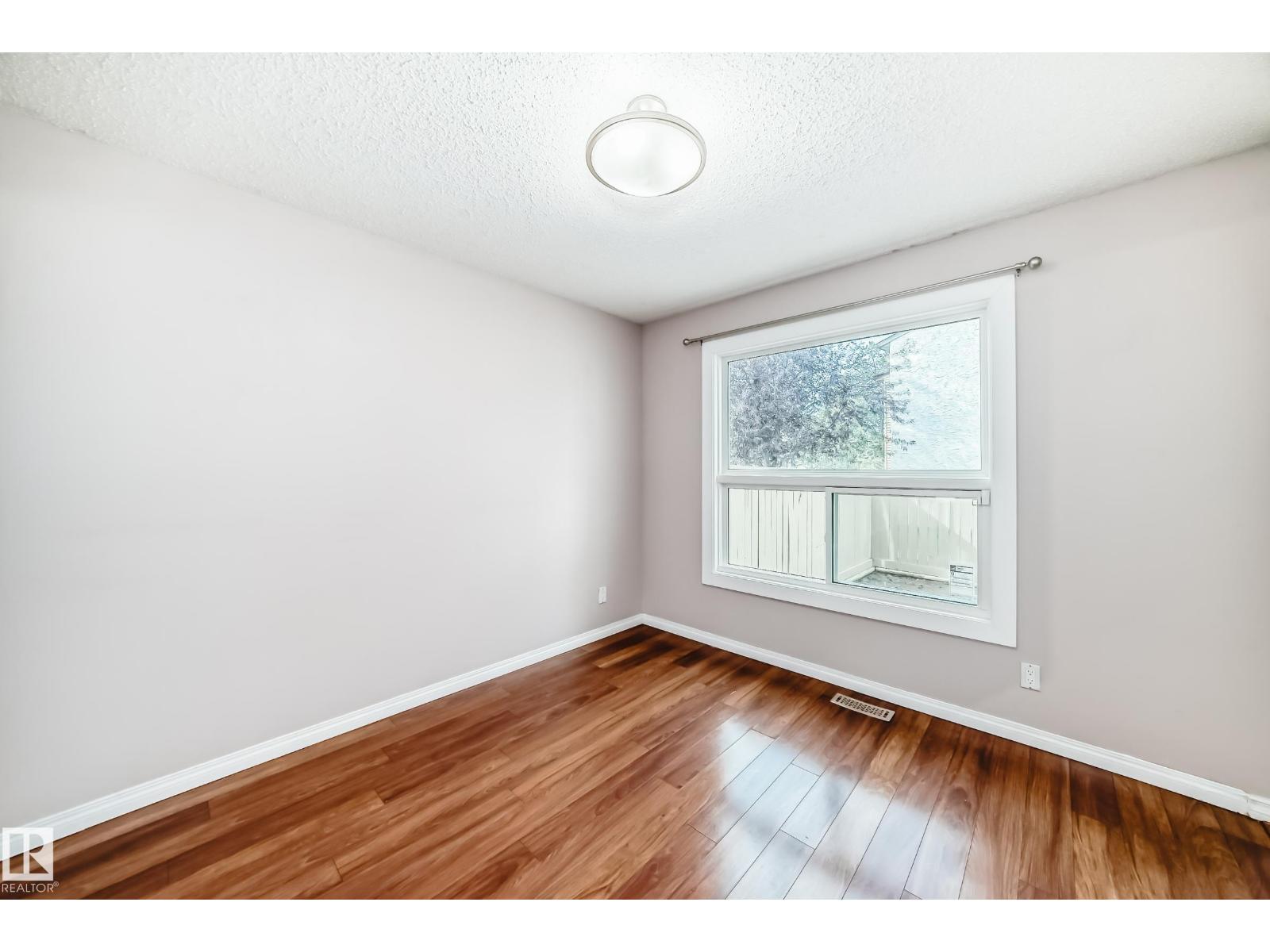 #24 1651 46 St Nw, Edmonton, Alberta  T6L 5H2 - Photo 11 - E4458940