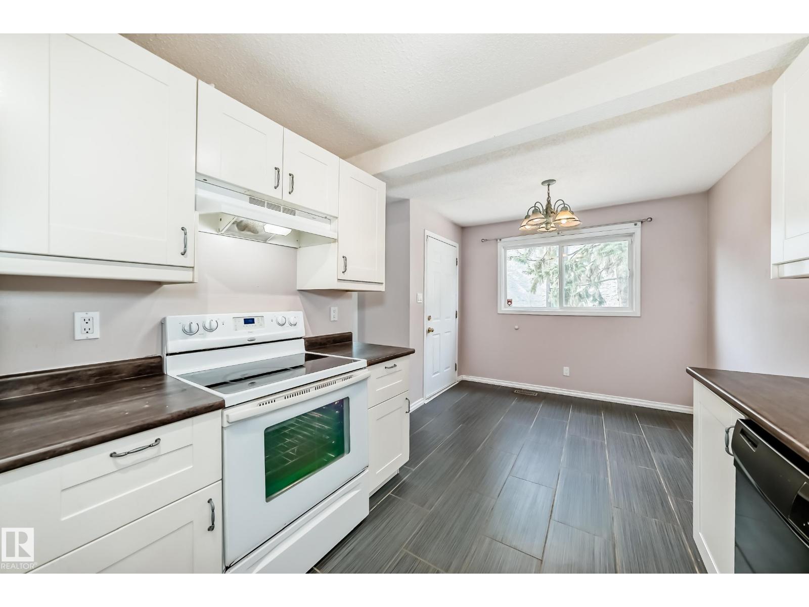 #24 1651 46 St Nw, Edmonton, Alberta  T6L 5H2 - Photo 6 - E4458940