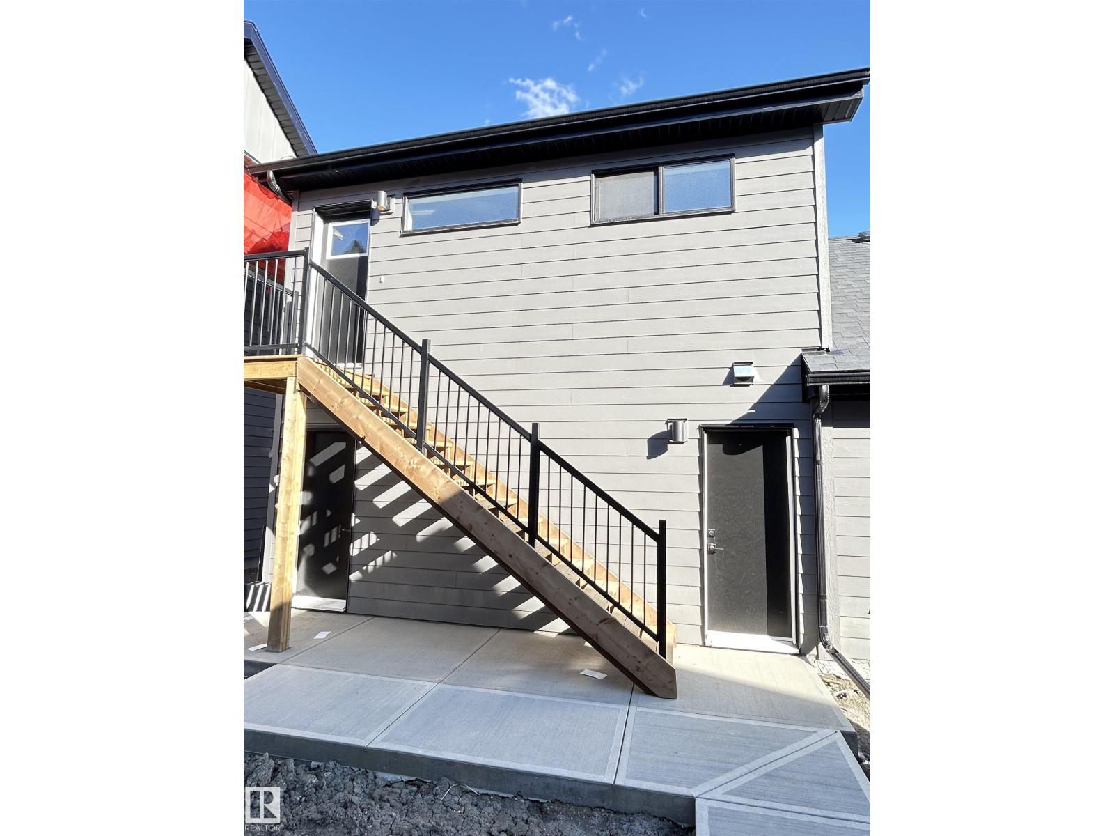 8029 Cedric Mah Rd Nw, Edmonton, Alberta  T5G 2Z5 - Photo 4 - E4458941