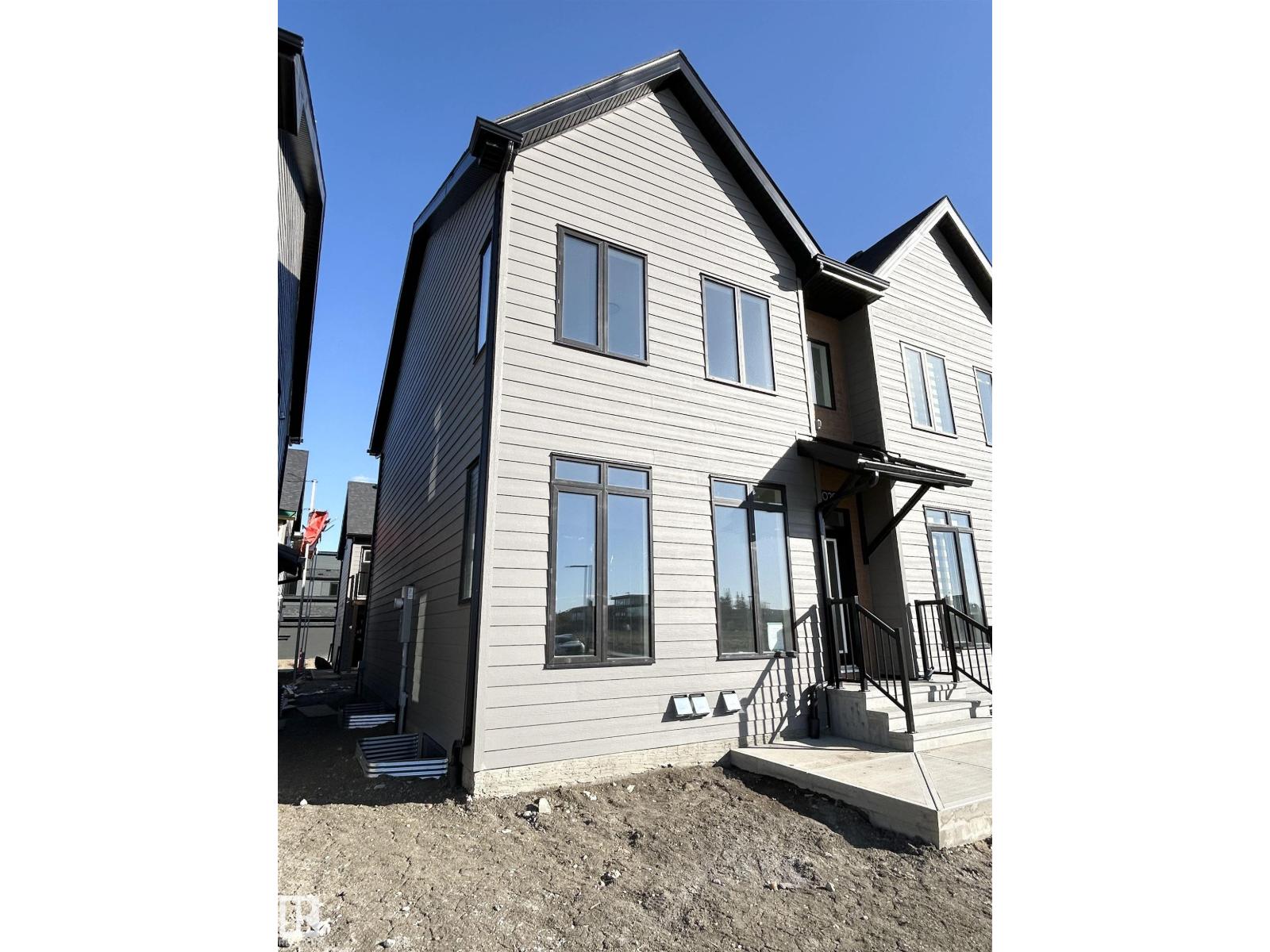 8029 Cedric Mah Rd Nw, Edmonton, Alberta  T5G 2Z5 - Photo 6 - E4458941