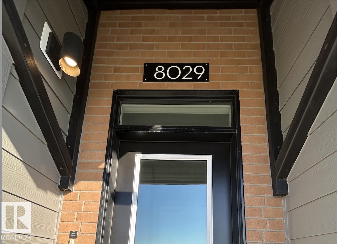 8029 Cedric Mah Rd Nw, Edmonton, Alberta  T5G 2Z5 - Photo 8 - E4458941