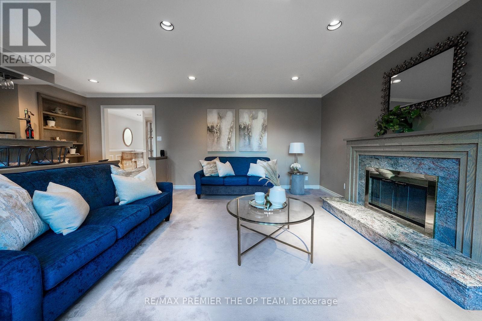 182 Clover Leaf Street, Vaughan, Ontario  L4L 5H7 - Photo 16 - N12419417
