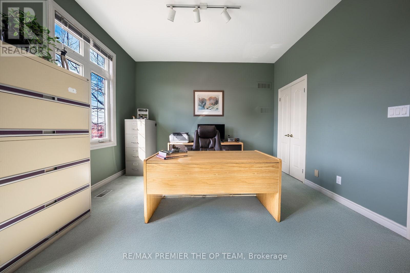 182 Clover Leaf Street, Vaughan, Ontario  L4L 5H7 - Photo 32 - N12419417