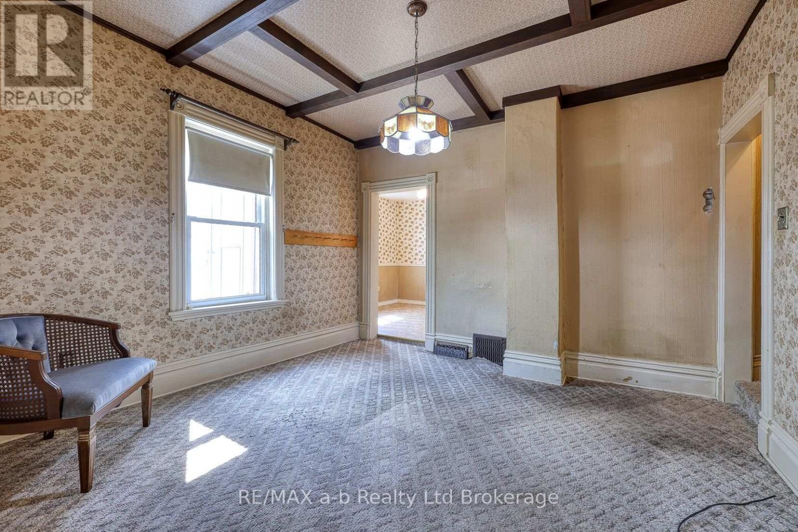 17 Bexley Street, Woodstock, Ontario  N4S 5X6 - Photo 21 - X12419477