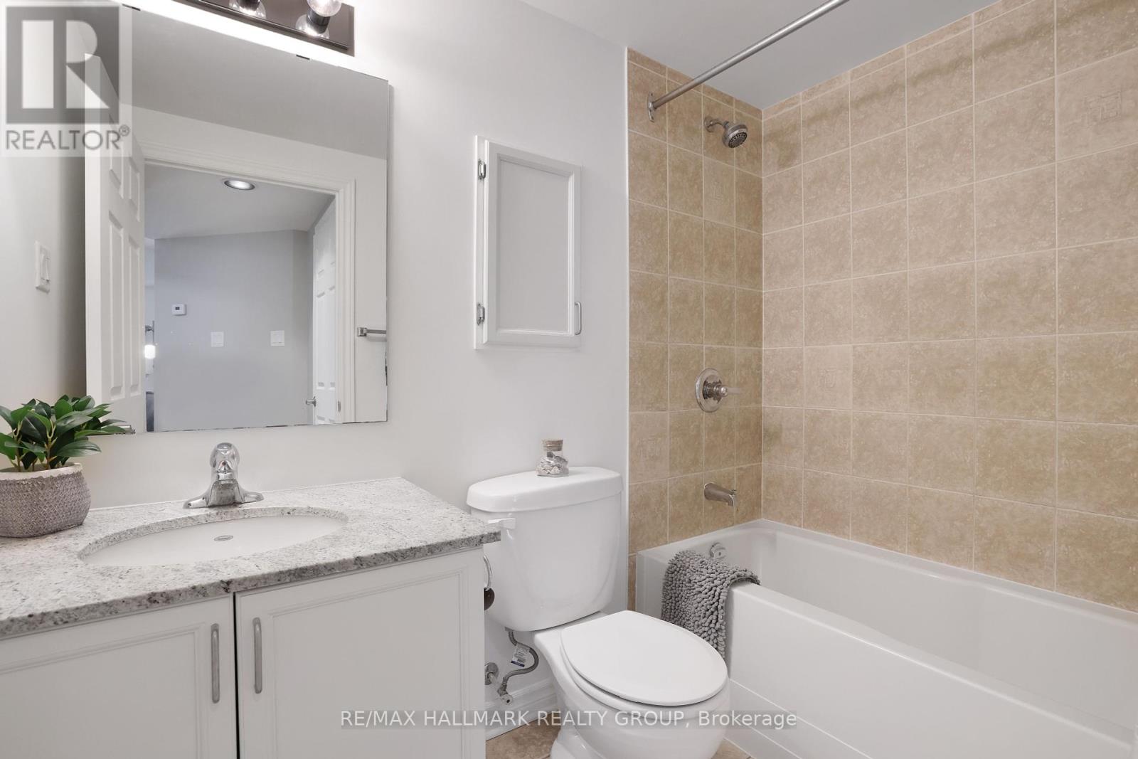405 - 445 Laurier Avenue W, Ottawa, Ontario  K1R 0A2 - Photo 19 - X12369987