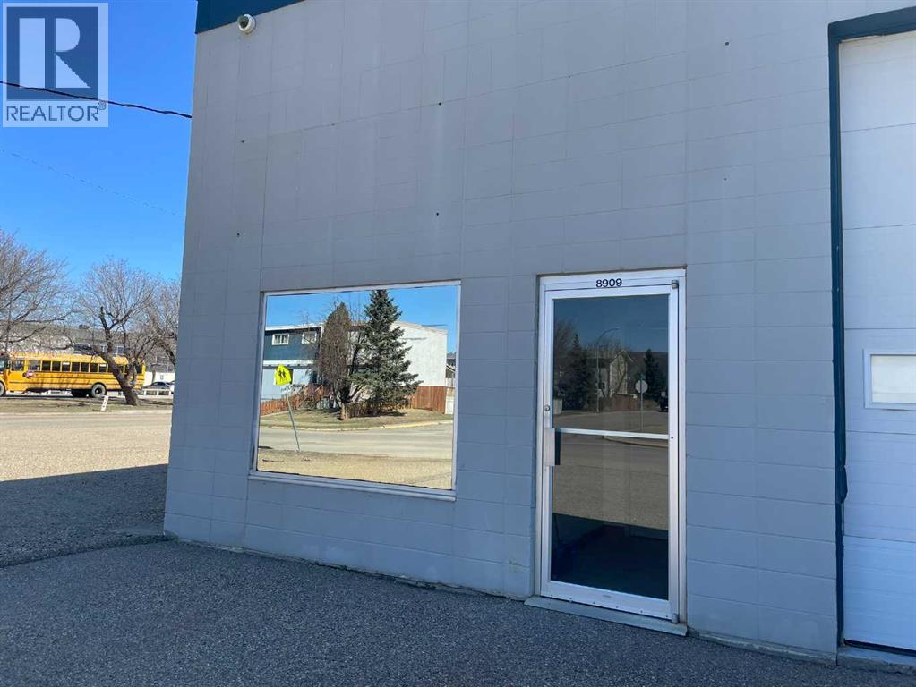 3, 8909 96 Street, Peace River, Alberta  T8S 1G8 - Photo 1 - A2215081