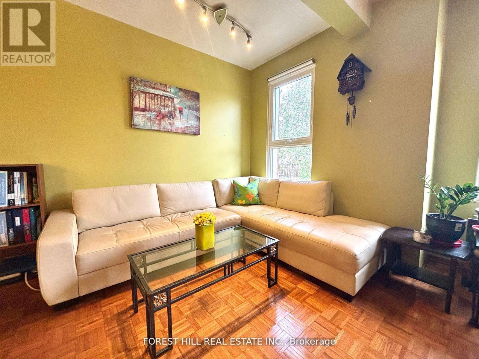 1046 Dovercourt Road, Toronto, Ontario  M6H 2X8 - Photo 15 - W12419378