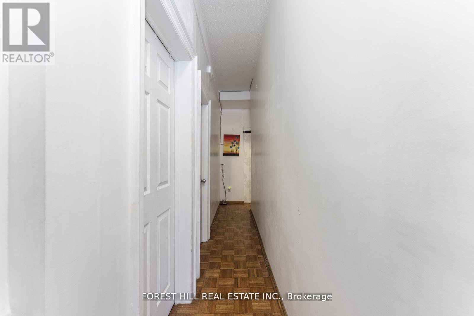 1046 Dovercourt Road, Toronto, Ontario  M6H 2X8 - Photo 24 - W12419378
