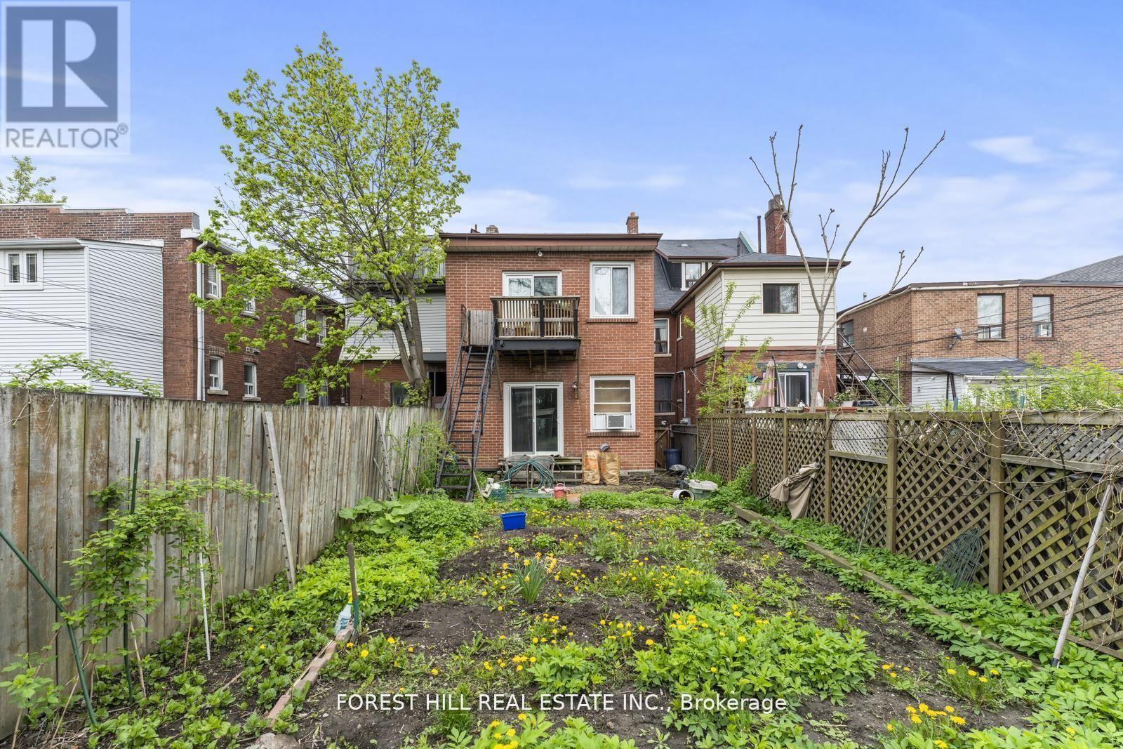 1046 Dovercourt Road, Toronto, Ontario  M6H 2X8 - Photo 45 - W12419378