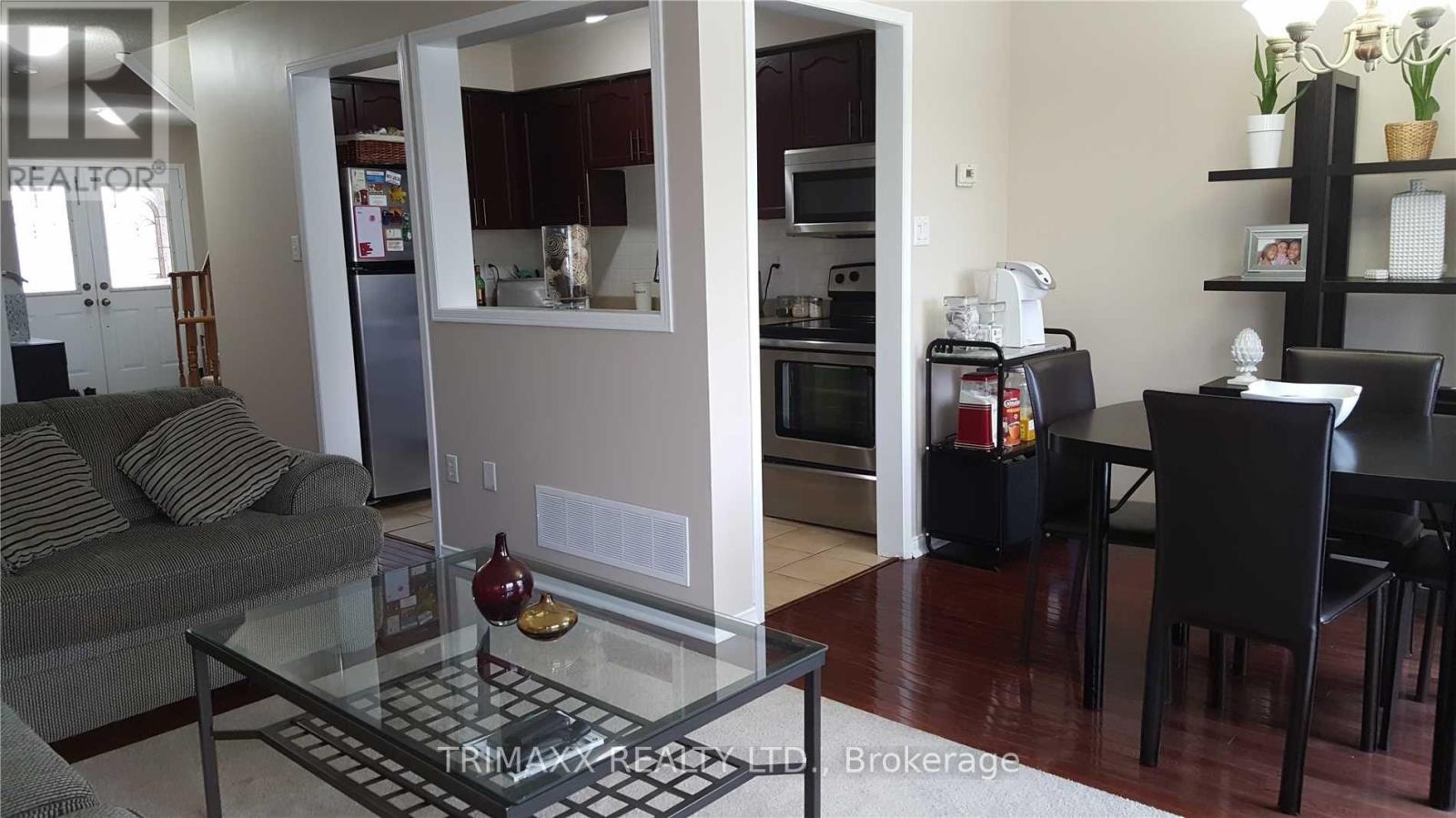 70 - 100 Brickyard Way, Brampton, Ontario  L6V 4L9 - Photo 6 - W12419379