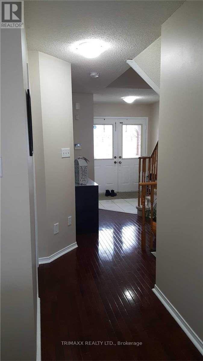70 - 100 Brickyard Way, Brampton, Ontario  L6V 4L9 - Photo 7 - W12419379