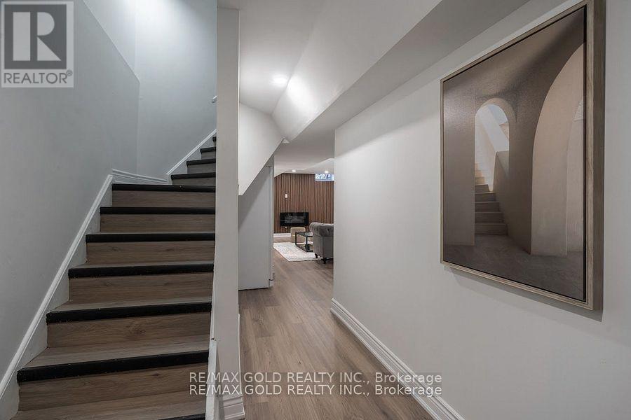 7 Harding Street, Halton Hills (Georgetown), Ontario  L7G 6B1 - Photo 39 - W12419401
