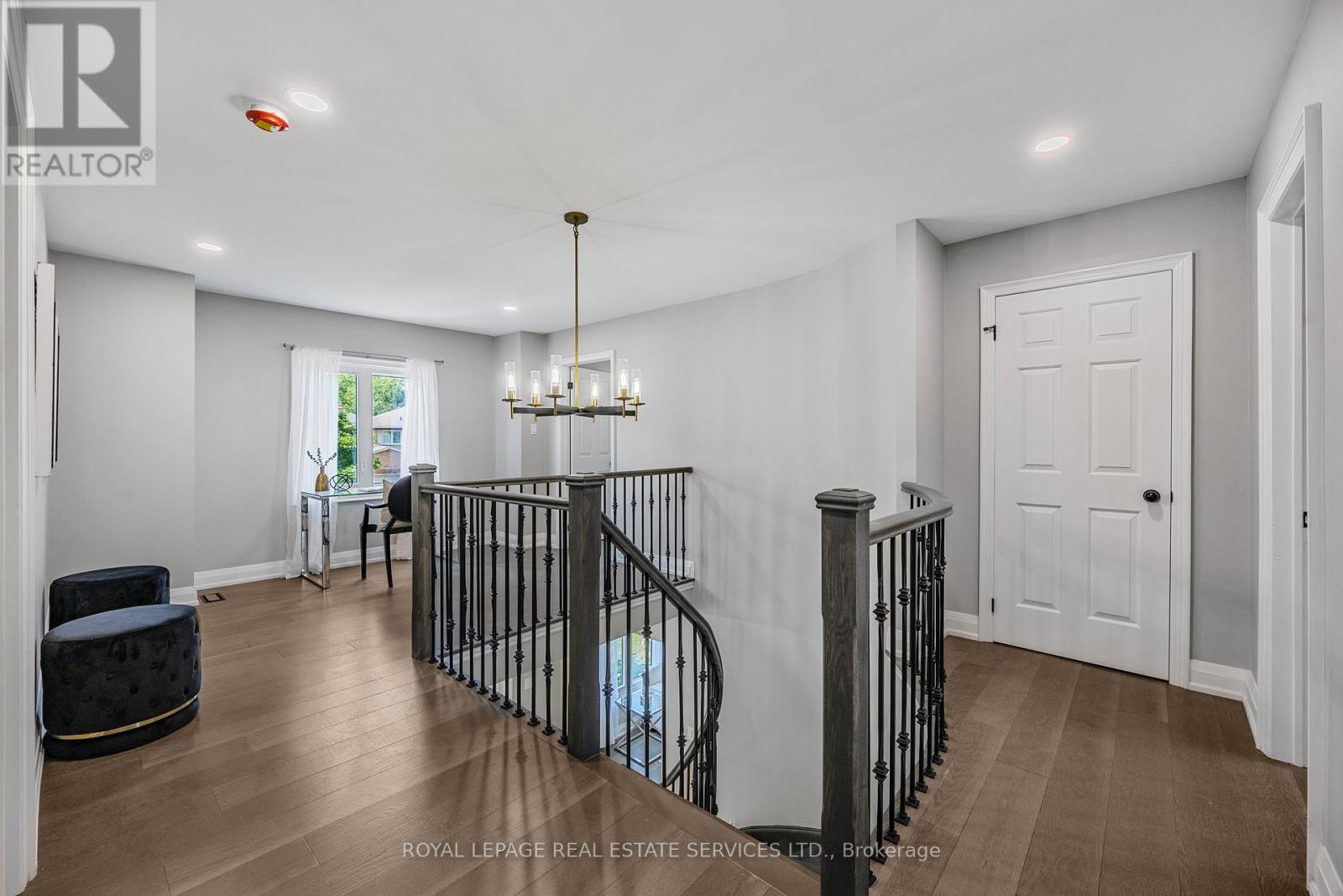 3551 Wass Crescent, Oakville, Ontario  L6L 6G2 - Photo 17 - W12419421
