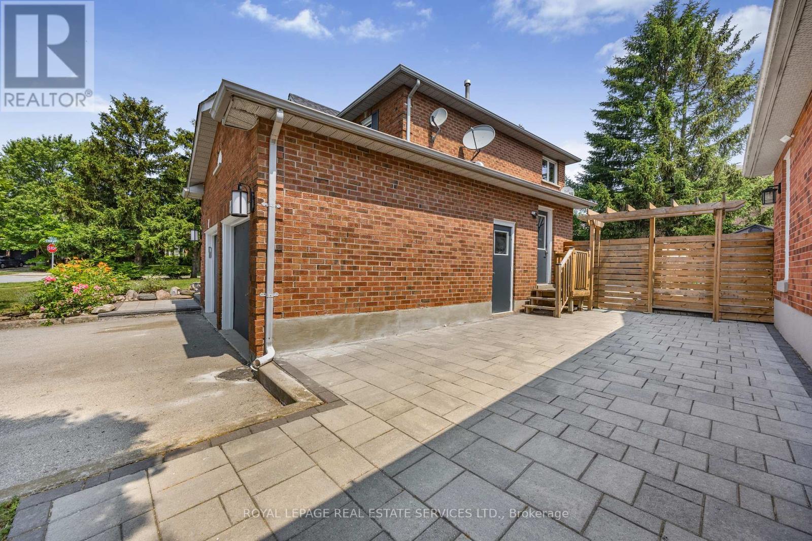 3551 Wass Crescent, Oakville, Ontario  L6L 6G2 - Photo 28 - W12419421