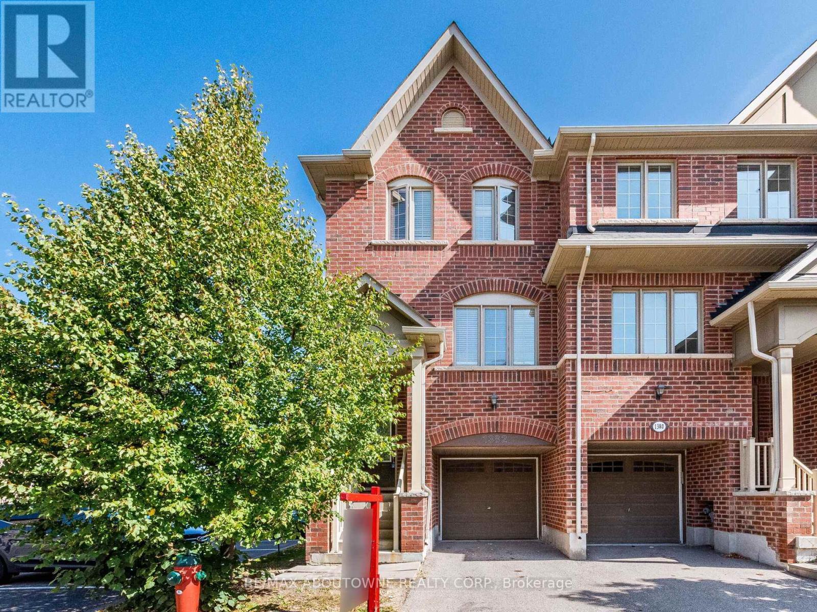 1382 GRANROCK CRESCENT, Mississauga, Ontario