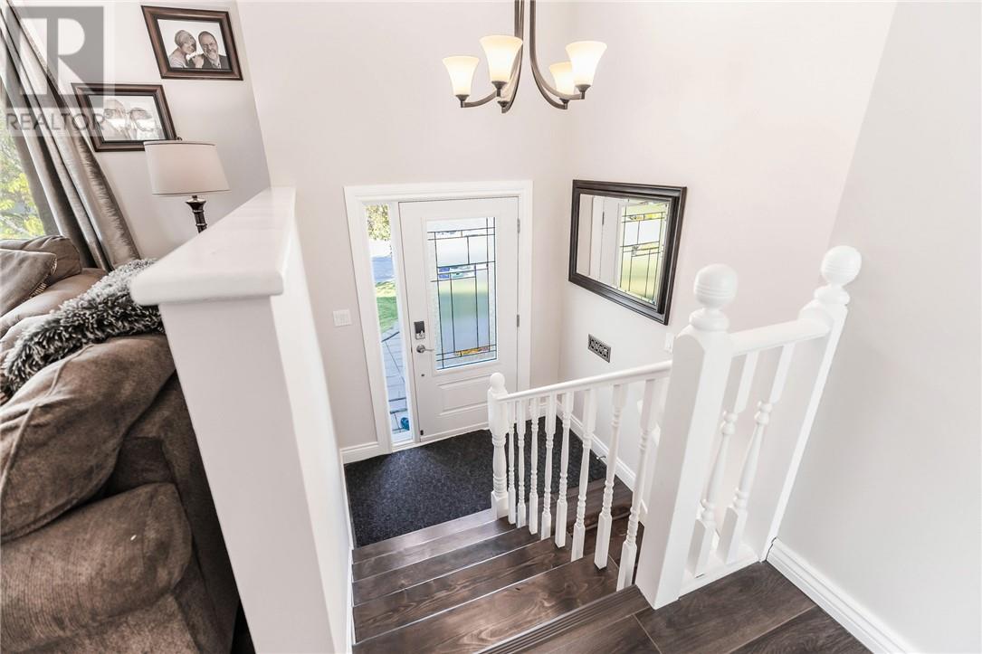 111 Cumberland Court, Sudbury, Ontario  P3A 5G9 - Photo 6 - 2124832