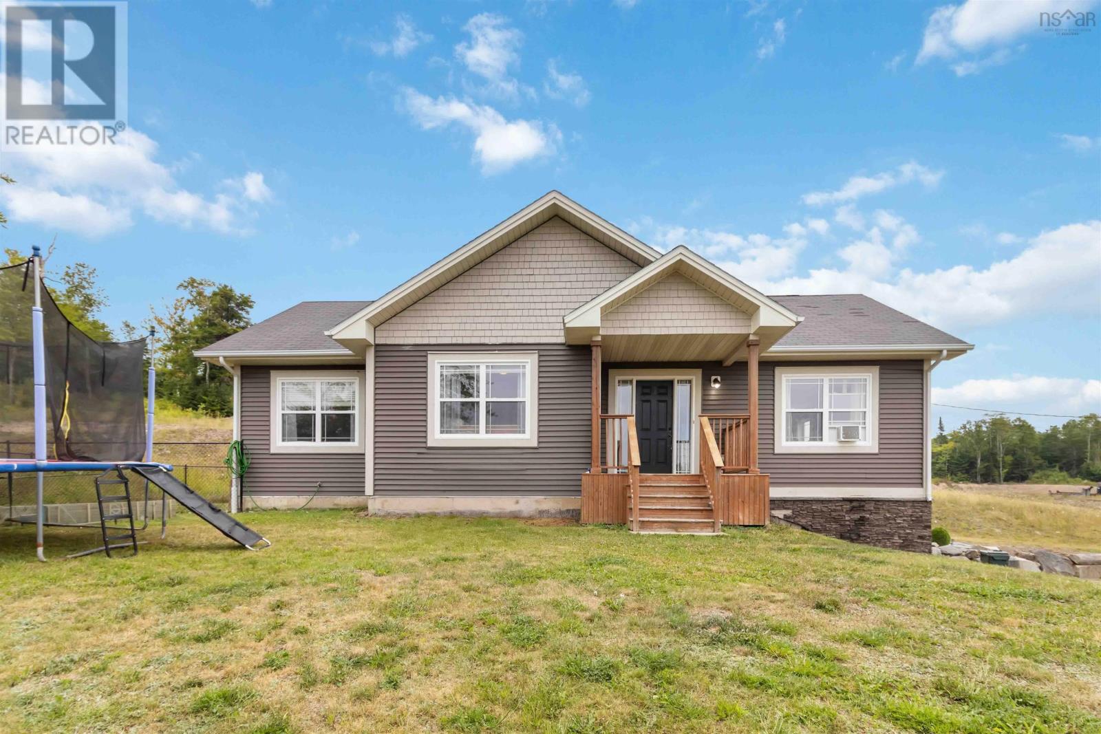 413 East Uniacke Road, Mount Uniacke, Nova Scotia  B0N 1Z0 - Photo 1 - 202519430