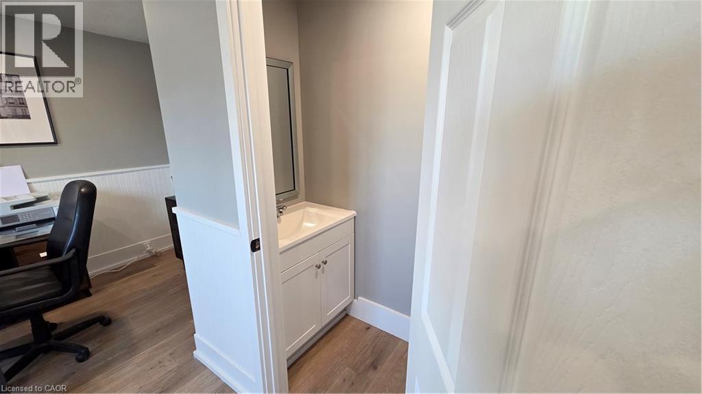 219 St Catharines Street Unit# 1, Smithville, Ontario  L0R 2A0 - Photo 8 - 40771338
