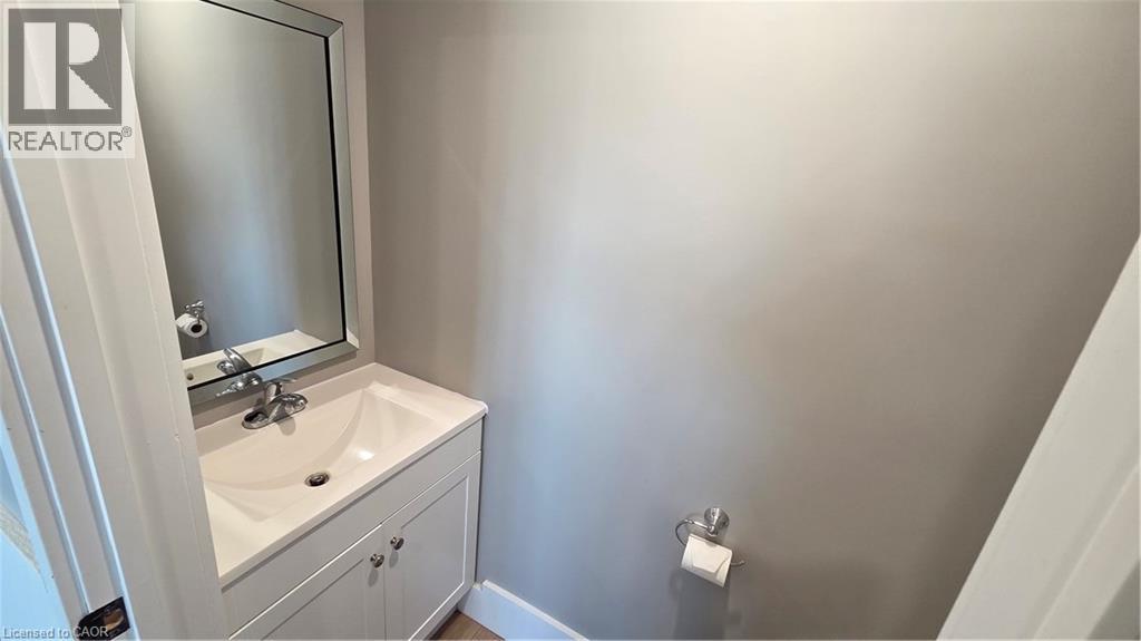 219 St Catharines Street Unit# 1, Smithville, Ontario  L0R 2A0 - Photo 9 - 40771338