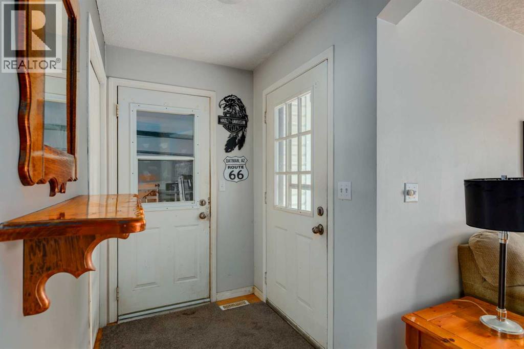 228 Marquis Place Se, Airdrie, Alberta  T4A 1Y4 - Photo 3 - A2242142