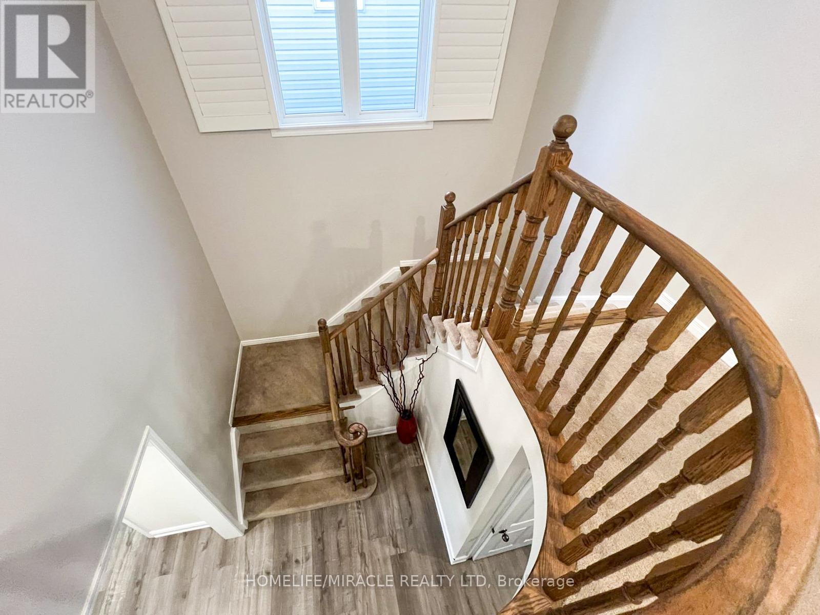 112 Gillespie Drive, Brantford, Ontario  N3T 0K2 - Photo 8 - X12404588