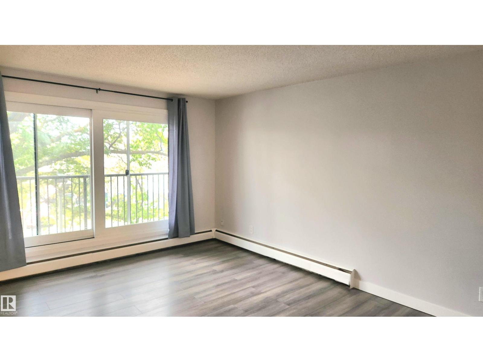 #304 10740 105 St Nw, Edmonton, Alberta  T5H 2X2 - Photo 2 - E4458943