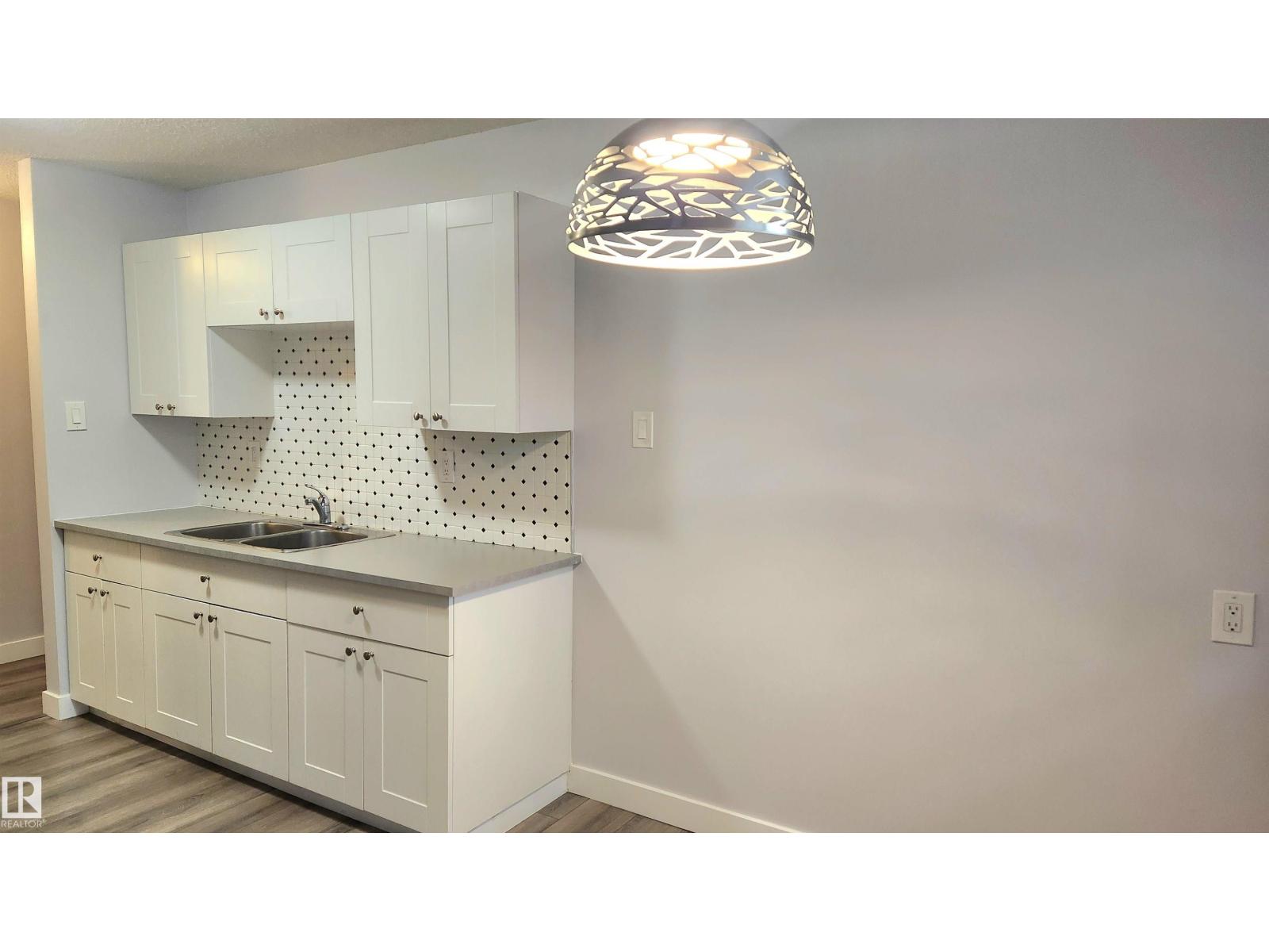 #304 10740 105 St Nw, Edmonton, Alberta  T5H 2X2 - Photo 7 - E4458943