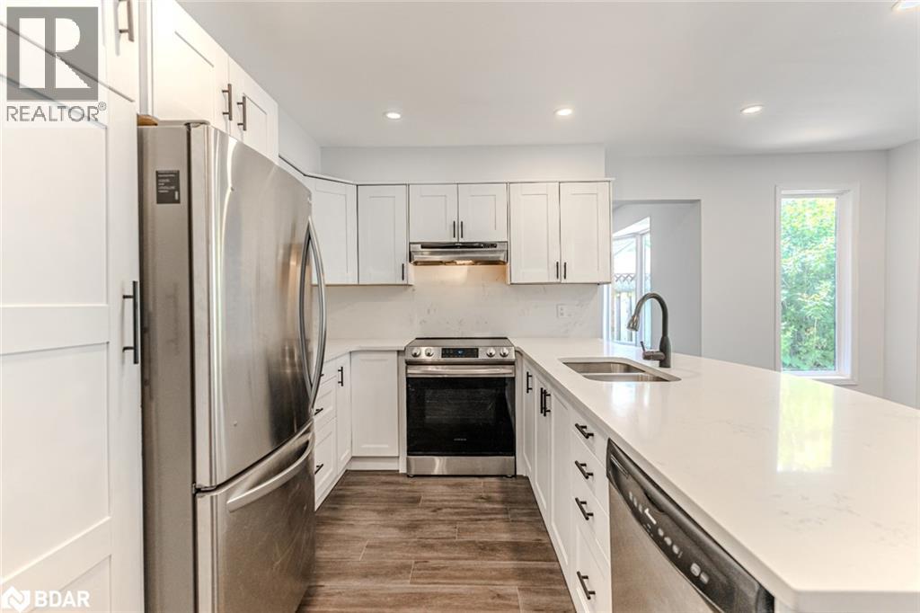 21 Autumn Lane, Barrie, Ontario  L4N 6G8 - Photo 2 - 40772457