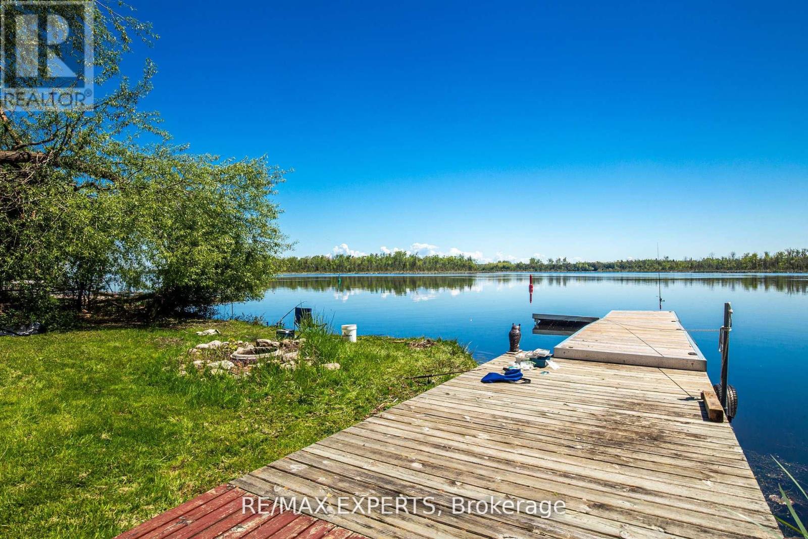 24 Riverside Drive, Kawartha Lakes, Ontario  K9V 0H6 - Photo 11 - X12419414