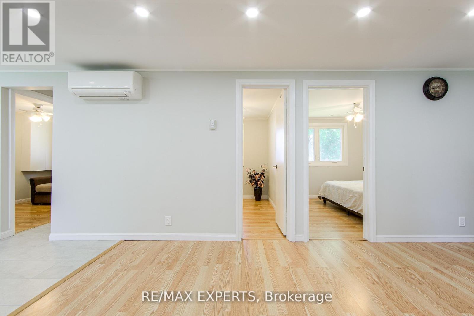 24 Riverside Drive, Kawartha Lakes, Ontario  K9V 0H6 - Photo 18 - X12419414