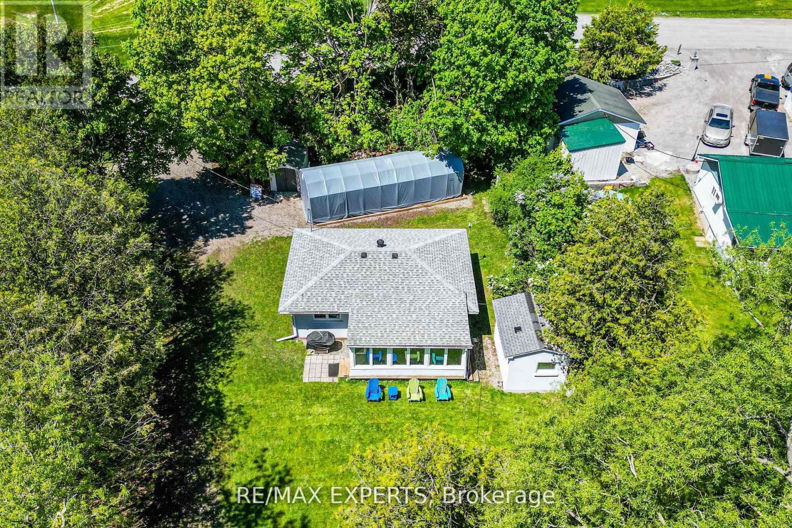 24 Riverside Drive, Kawartha Lakes, Ontario  K9V 0H6 - Photo 2 - X12419414