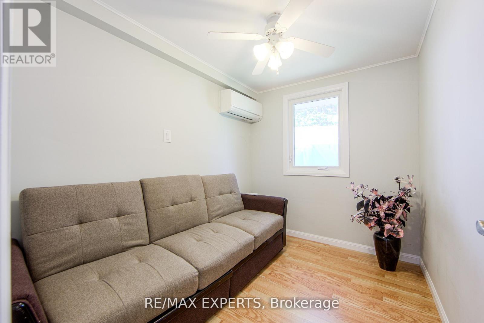 24 Riverside Drive, Kawartha Lakes, Ontario  K9V 0H6 - Photo 35 - X12419414