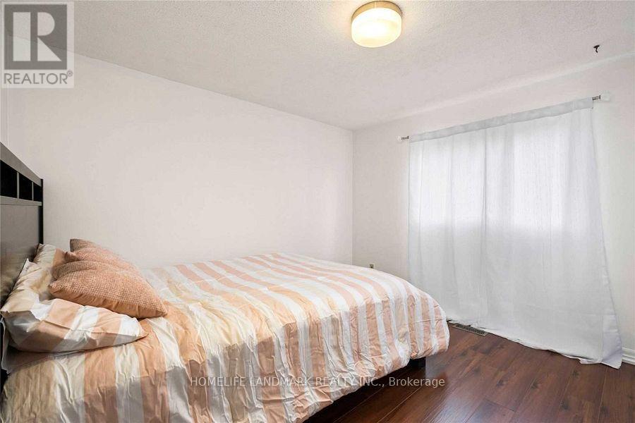 2764 Willowmore Way, Mississauga, Ontario  L5N 3N9 - Photo 15 - W12355892