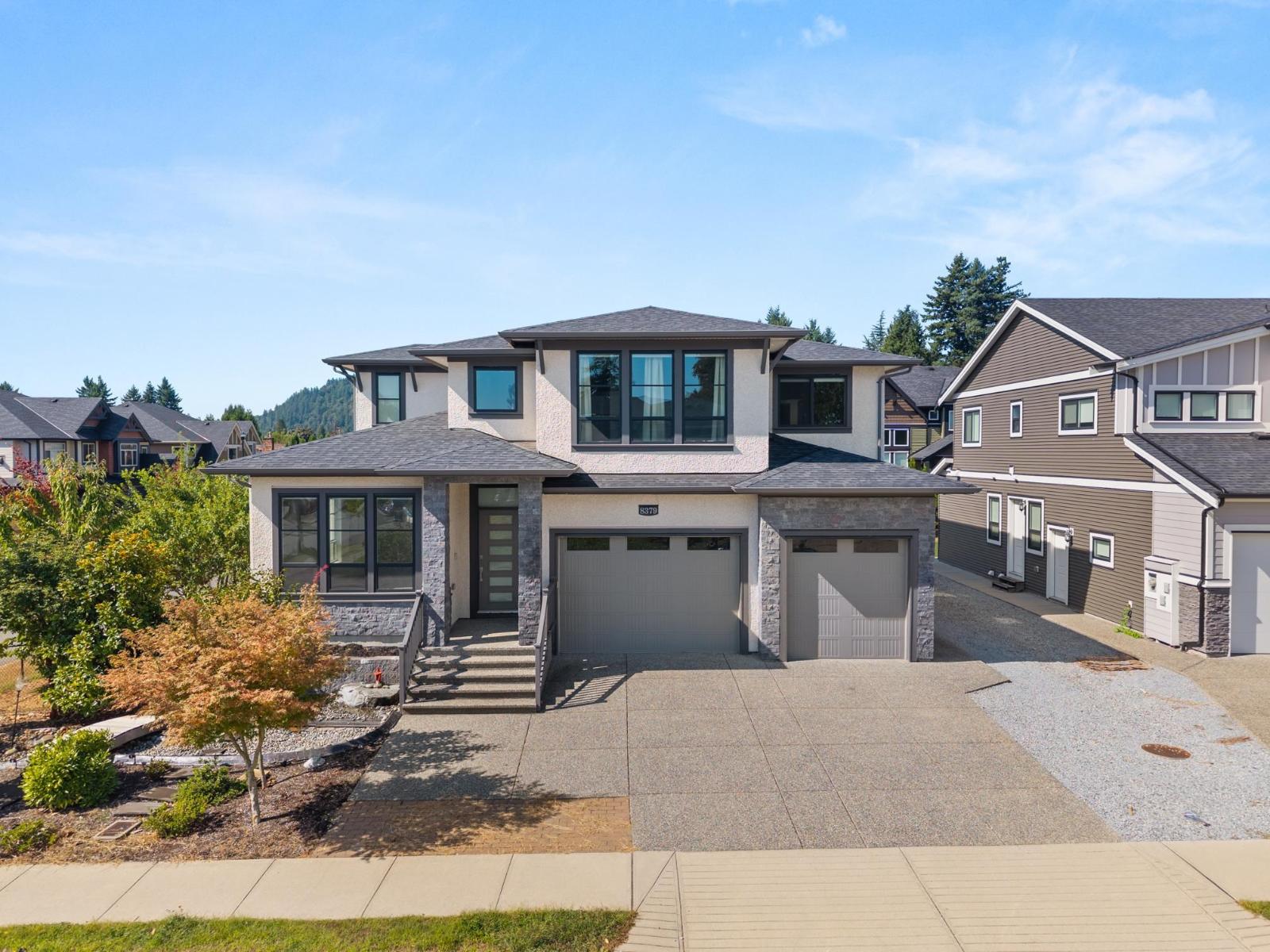 8379 Mctaggart Street, Mission, British Columbia  V2V 0G3 - Photo 1 - R3050671