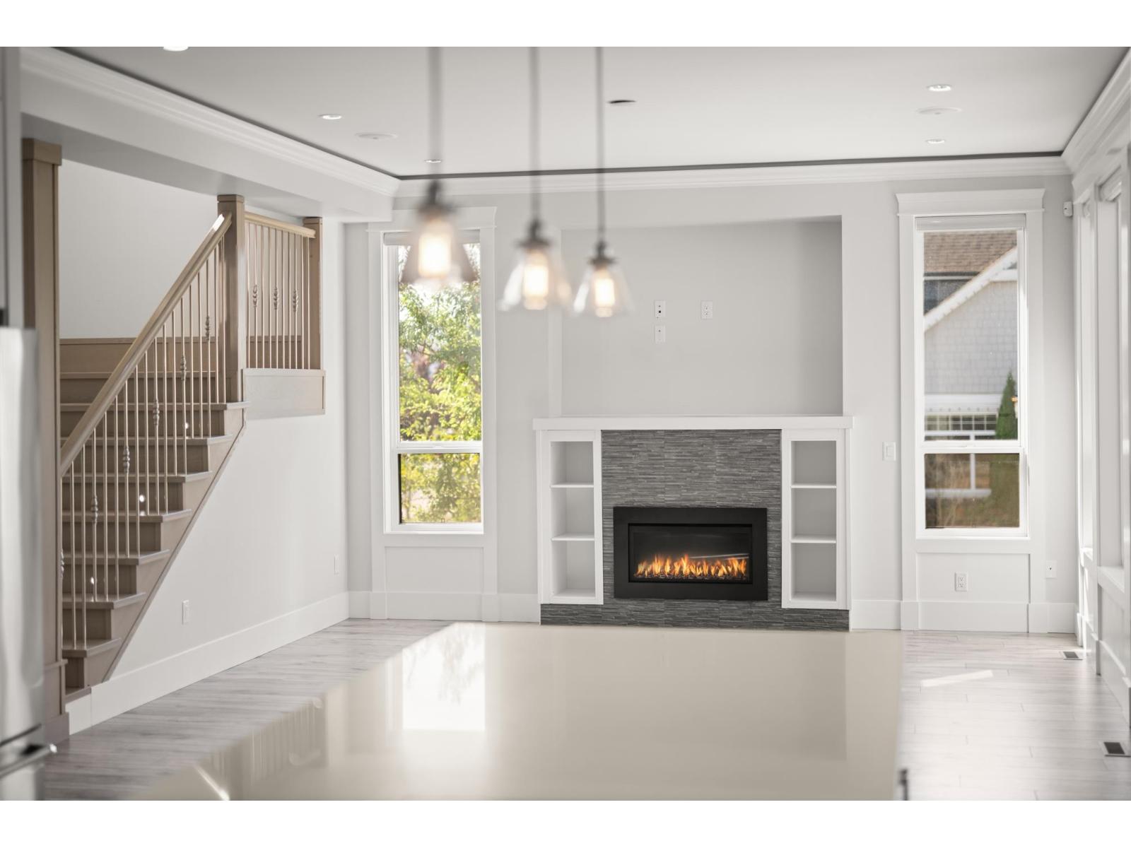 8379 Mctaggart Street, Mission, British Columbia  V2V 0G3 - Photo 10 - R3050671
