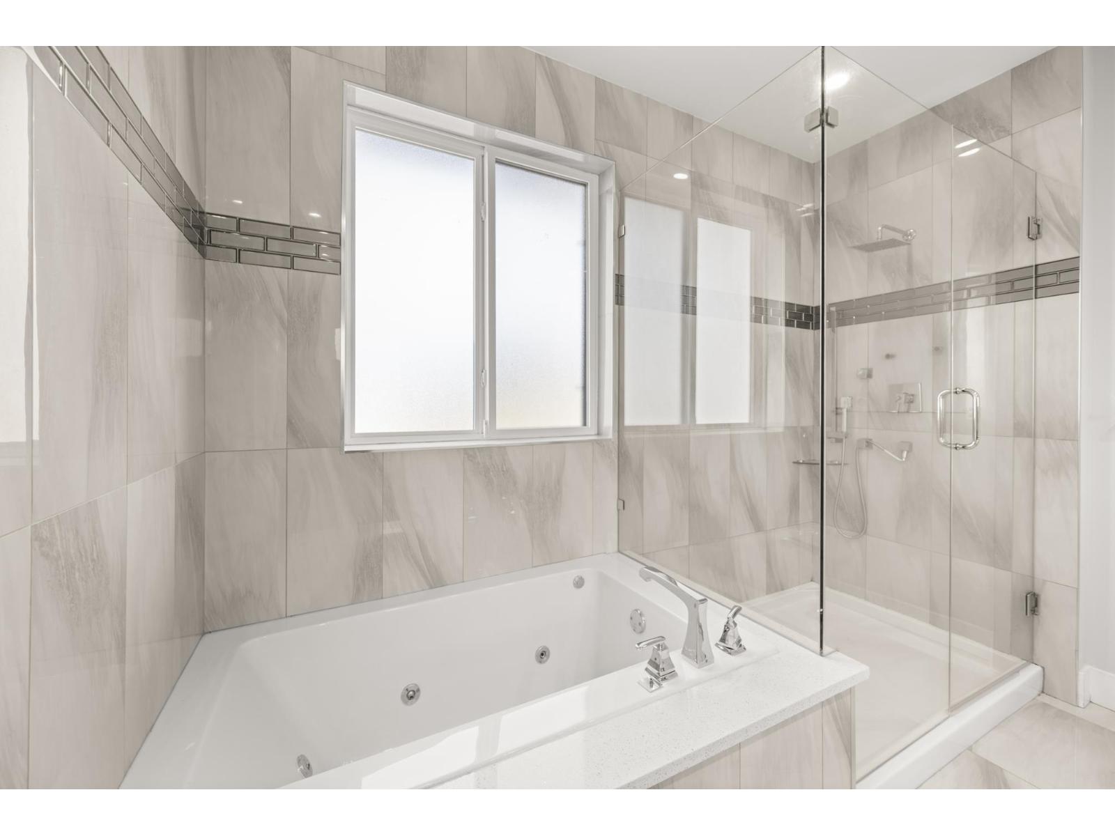 8379 Mctaggart Street, Mission, British Columbia  V2V 0G3 - Photo 29 - R3050671