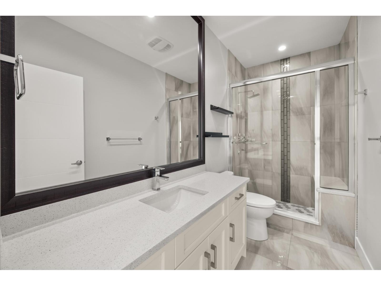 8379 Mctaggart Street, Mission, British Columbia  V2V 0G3 - Photo 32 - R3050671