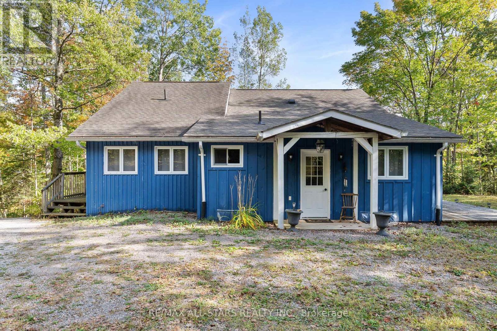 1142 English Circle, Highlands East, Ontario  K0M 1R0 - Photo 31 - X12415569