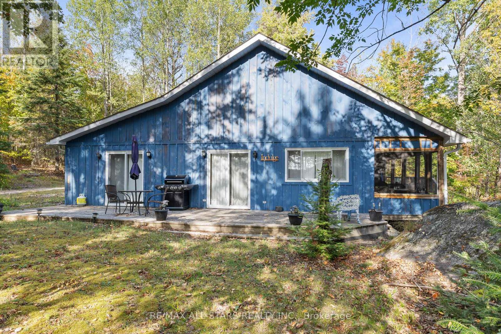 1142 English Circle, Highlands East, Ontario  K0M 1R0 - Photo 33 - X12415569