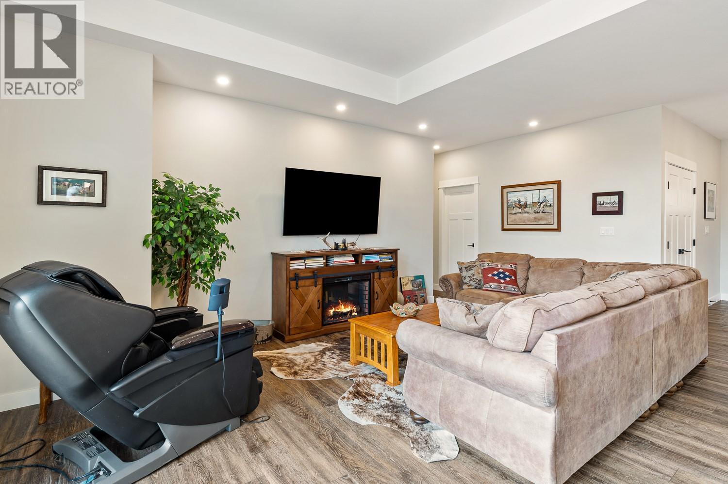 249 Twin Lakes Road, Enderby, British Columbia  V0E 1V3 - Photo 10 - 10363744