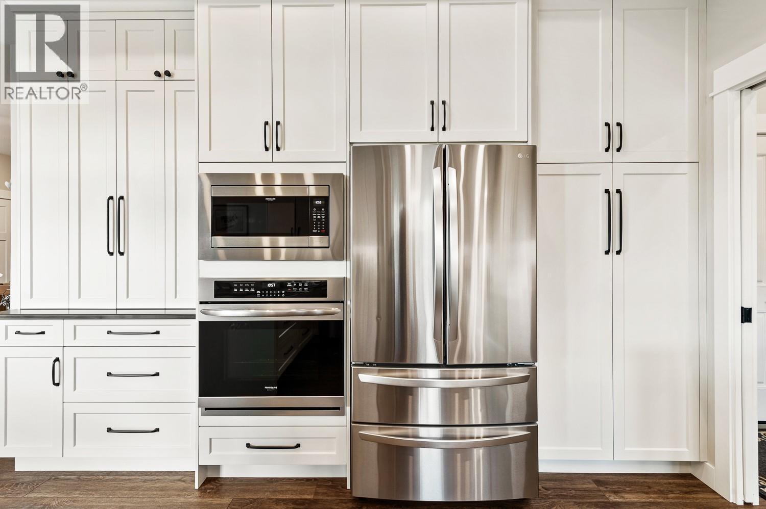 249 Twin Lakes Road, Enderby, British Columbia  V0E 1V3 - Photo 3 - 10363744