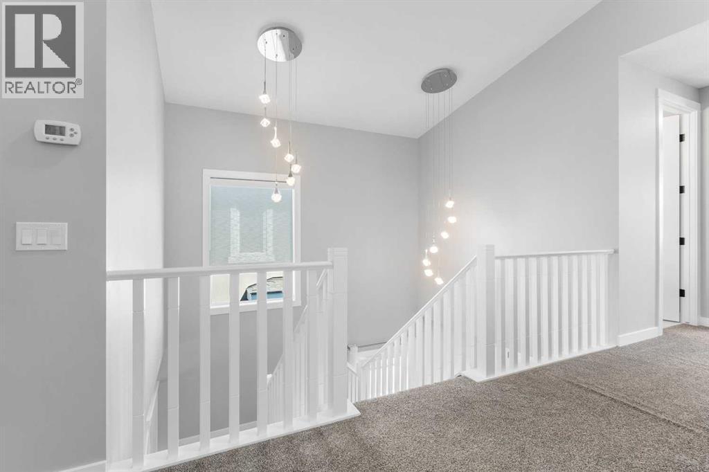 117 West Grove Point Sw, Calgary, Alberta  T3H 1V3 - Photo 20 - A2250237
