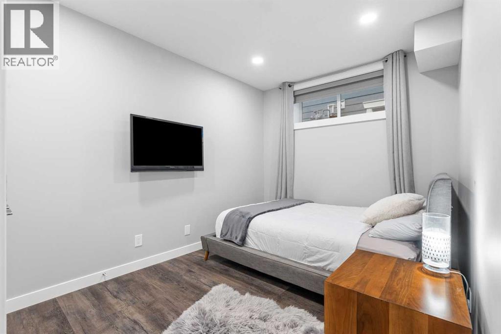 117 West Grove Point Sw, Calgary, Alberta  T3H 1V3 - Photo 39 - A2250237