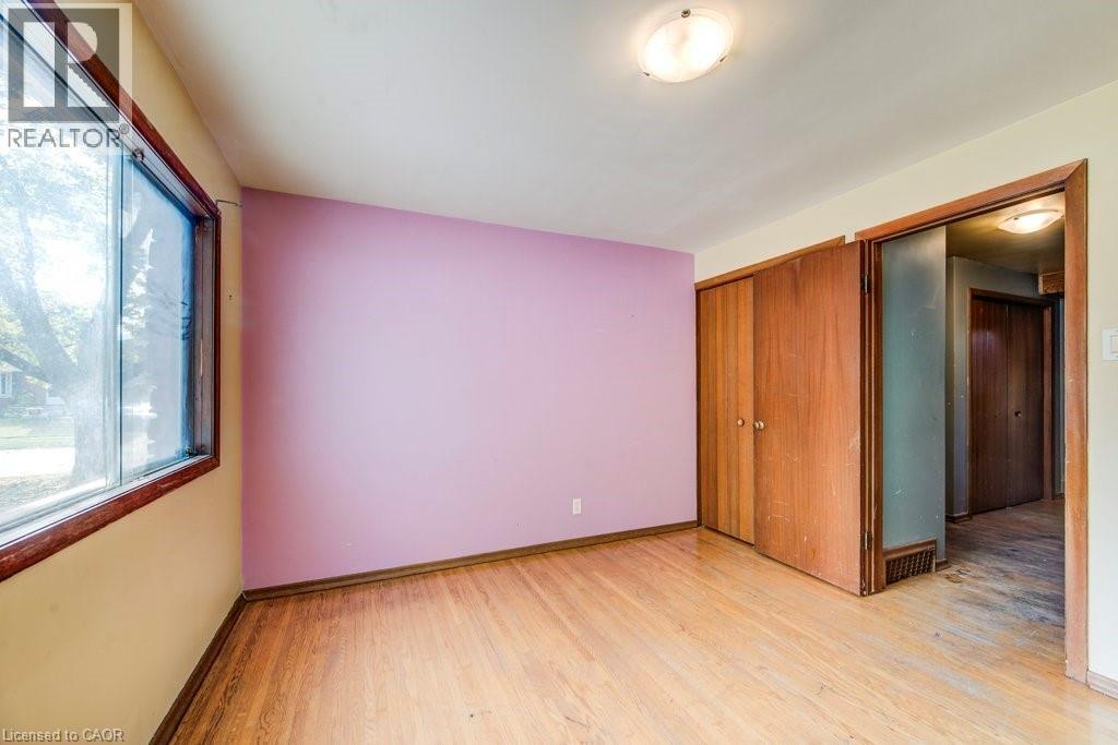 33 Evergreen Crescent, Kitchener, Ontario  N2M 4J3 - Photo 32 - 40772361