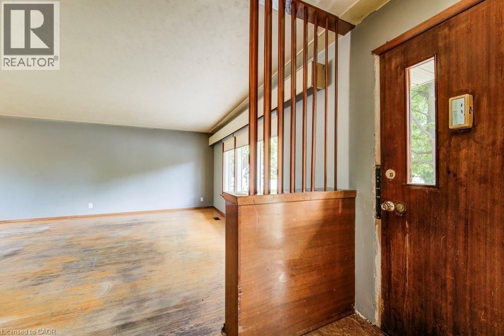 33 Evergreen Crescent, Kitchener, Ontario  N2M 4J3 - Photo 7 - 40772361
