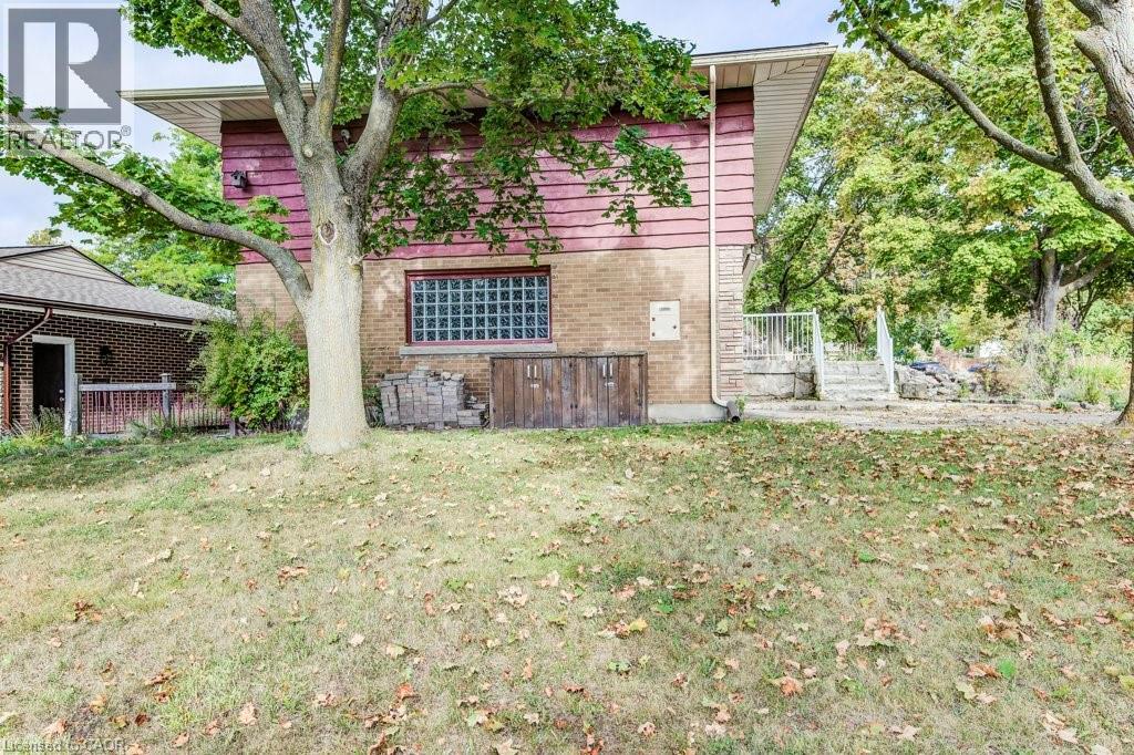 33 Evergreen Crescent, Kitchener, Ontario  N2M 4J3 - Photo 41 - 40772361