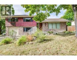 33 EVERGREEN Crescent, Kitchener, Ontario