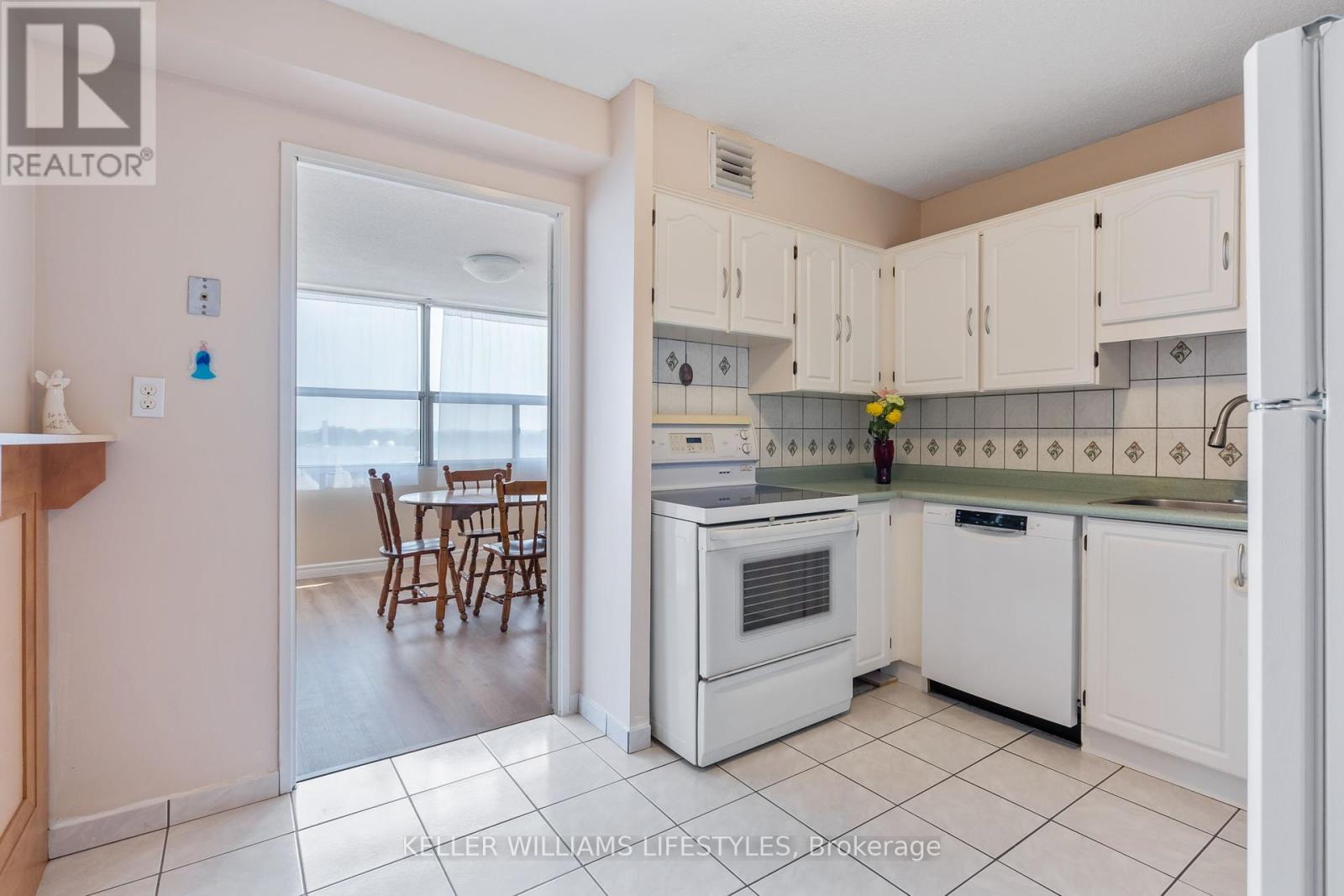 605 - 380 King Street, London East, Ontario  N6B 3L6 - Photo 15 - X12419610
